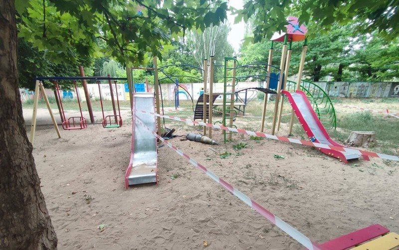 Stand with Ukraine tweet media