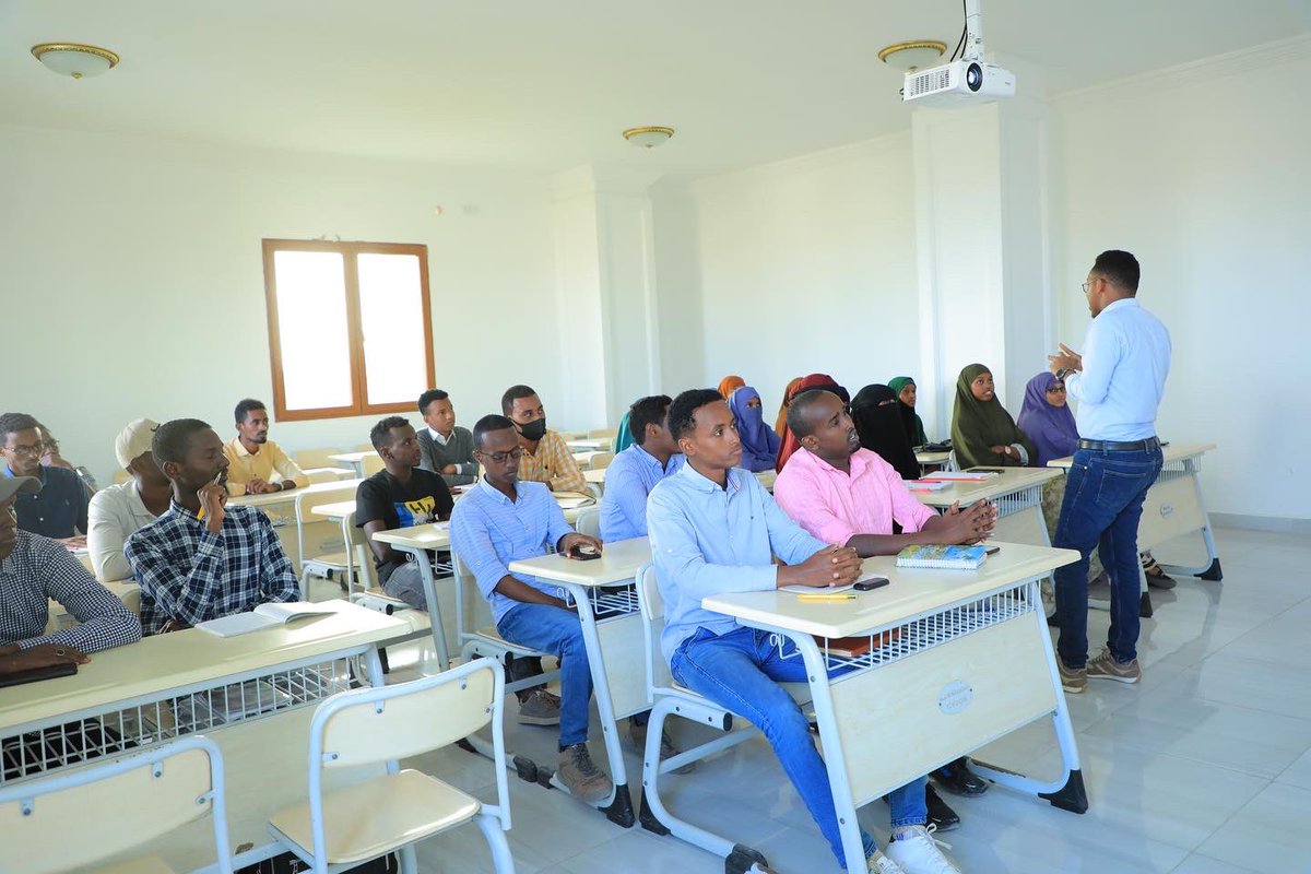 SIMADiLab's tweet photo. We kicked off our “Core Life Skills” training for the newly selected TNE Batch 5 of @TheNext_Economy. We wish our mentees an exciting journey with us. #TNEMogadishu #iLabImpact #SIMADiLabian. https://t.co/JBFJuiggSQ