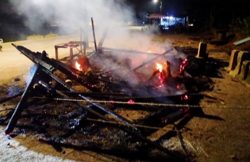 KrisAsad's tweet photo. Jabatan Bomba dan Penyelamat Pulau #Pinang dan polis telah berjanji untuk menyiasat insiden kebakaran yang memusnahkan salah satu pameran pada program tahunan Festival Padi Antarabangsa - cetusan idea Exco kerajaan negeri Dr #NorlelaAriffin. https://t.co/9xQWuuLu7y