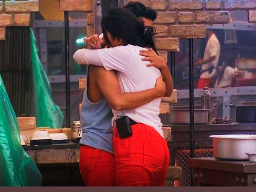 Bad__Boy143's tweet photo. Chuwa hoa hon kayi baar tere hathon se

Ye mere pas teri akhri nishani hai ❤️💥
MUNJALI MUST IN BB 16 https://t.co/0B5uwCEiQe