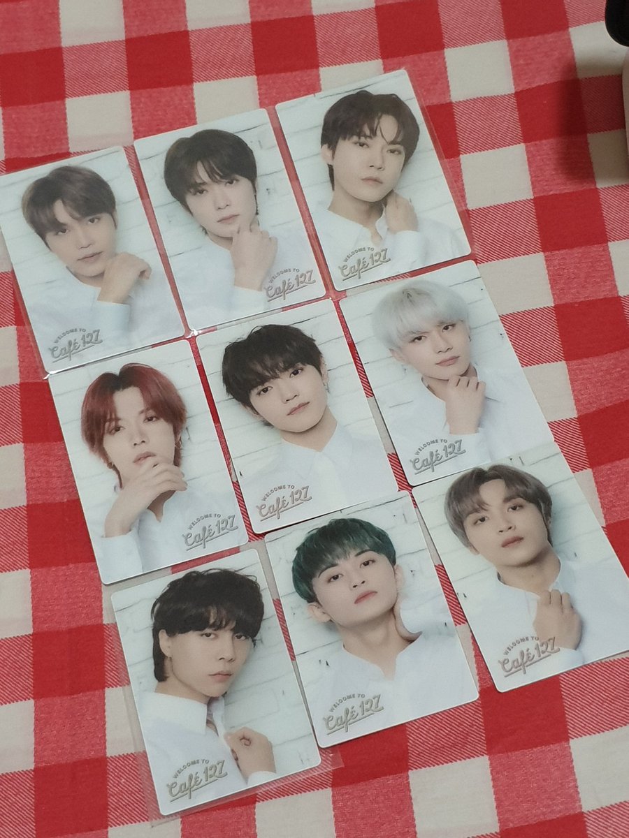 SamanthaYong8's tweet photo. Cafe127 white is now complete
 💚💚💚💚💚💚💚💚💚
#cafe127 #NCT127 https://t.co/dcZz07aufG