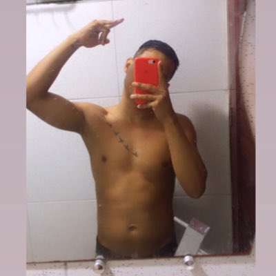 DuarthEi's tweet photo. Fuck all #NovaFotoDePerfil https://t.co/SsxzFnrEKT