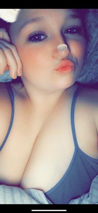 Good Morning ☀️ 😘😈 https://t.co/SWAaoRu7en