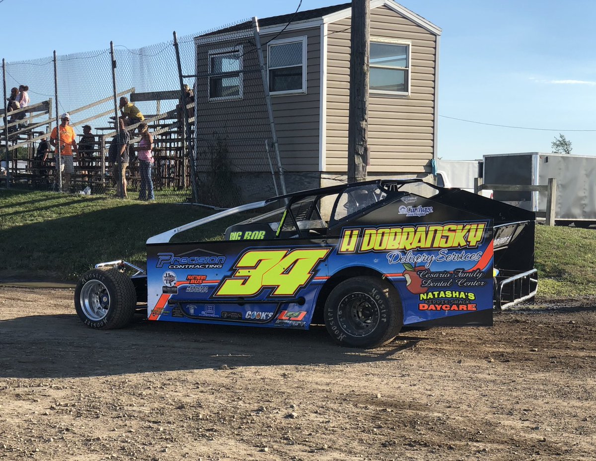 thinktankbrass's tweet photo. A few of the cats that make Friday nights so fun @CanSpeedway. The talent of the sportsman class is deep in 2022. @410fowler, @hornet621_, E. Nier and T. Gibbons. https://t.co/oNR2eAb7WA