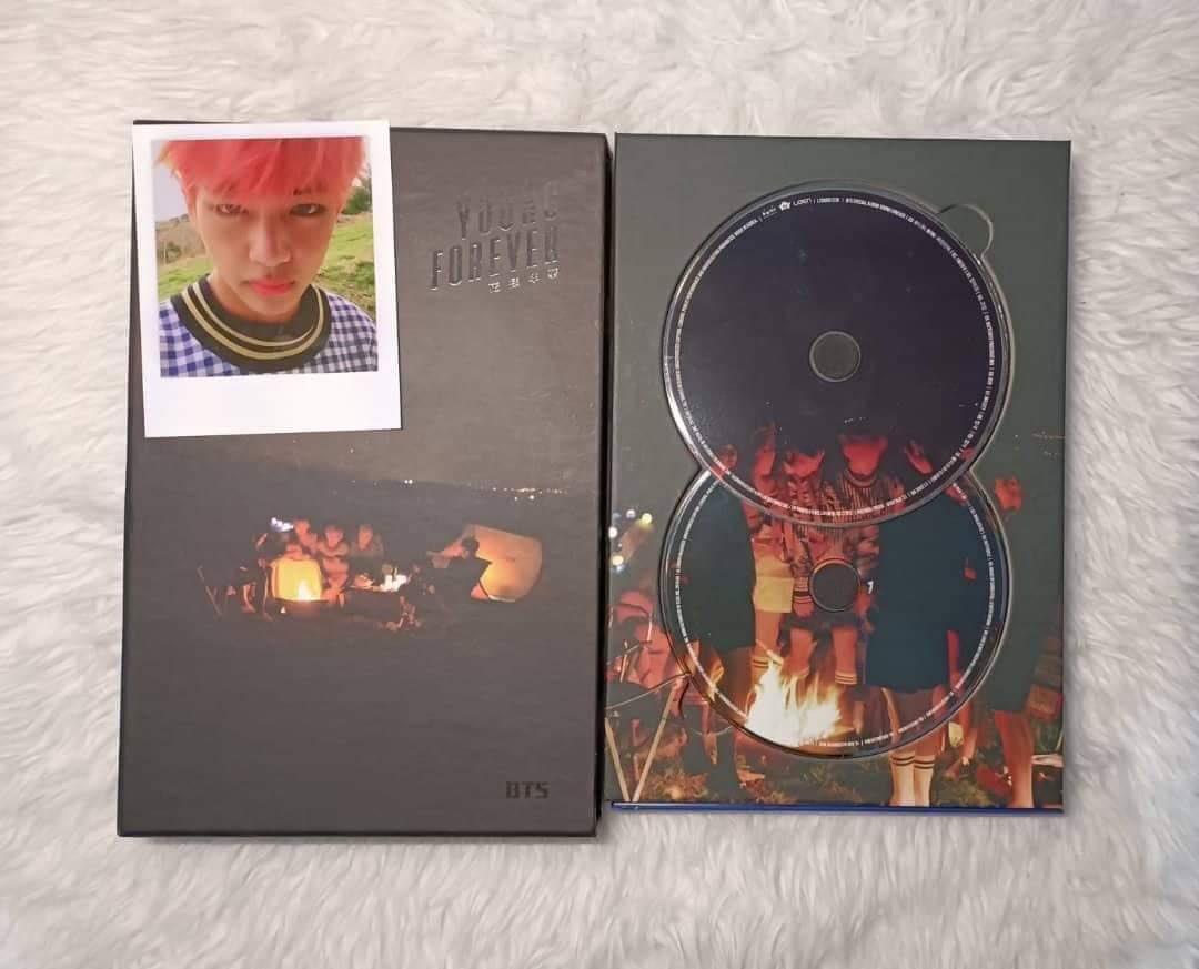 jikoocarts's tweet photo. { #jikoosells } WTS LFB 

★ . ꜝꜞ ᳝ ࣪ bts young forever night version  !

– ₱950
– complete inclusion
– taehyung photocard
– can do 3 day reservation 
– prio payo 
– selling for a friend

mop: gcash
mod: ggx , j&amp;t, sco

# wts lfb ph taehyung photocard young forever night ver https://t.co/5szV7hmc9v