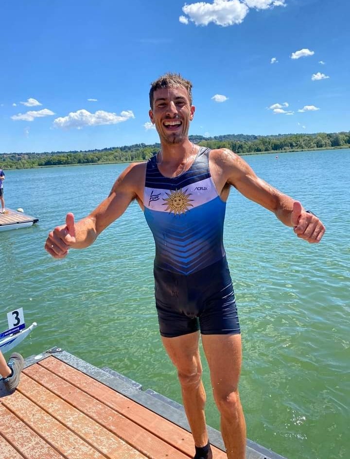 UruguayRema's tweet photo. Felipe Kluver Ferreira Campeón del mundial en Varesse!!! Uruguay 🇺🇾 https://t.co/FTlJH32kW6