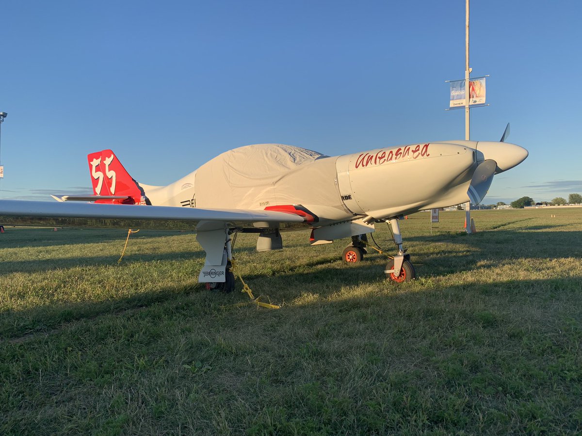 Our two Lancairs are grounded so we drove 25hr straight to osh from calgary. Wonderful wx.