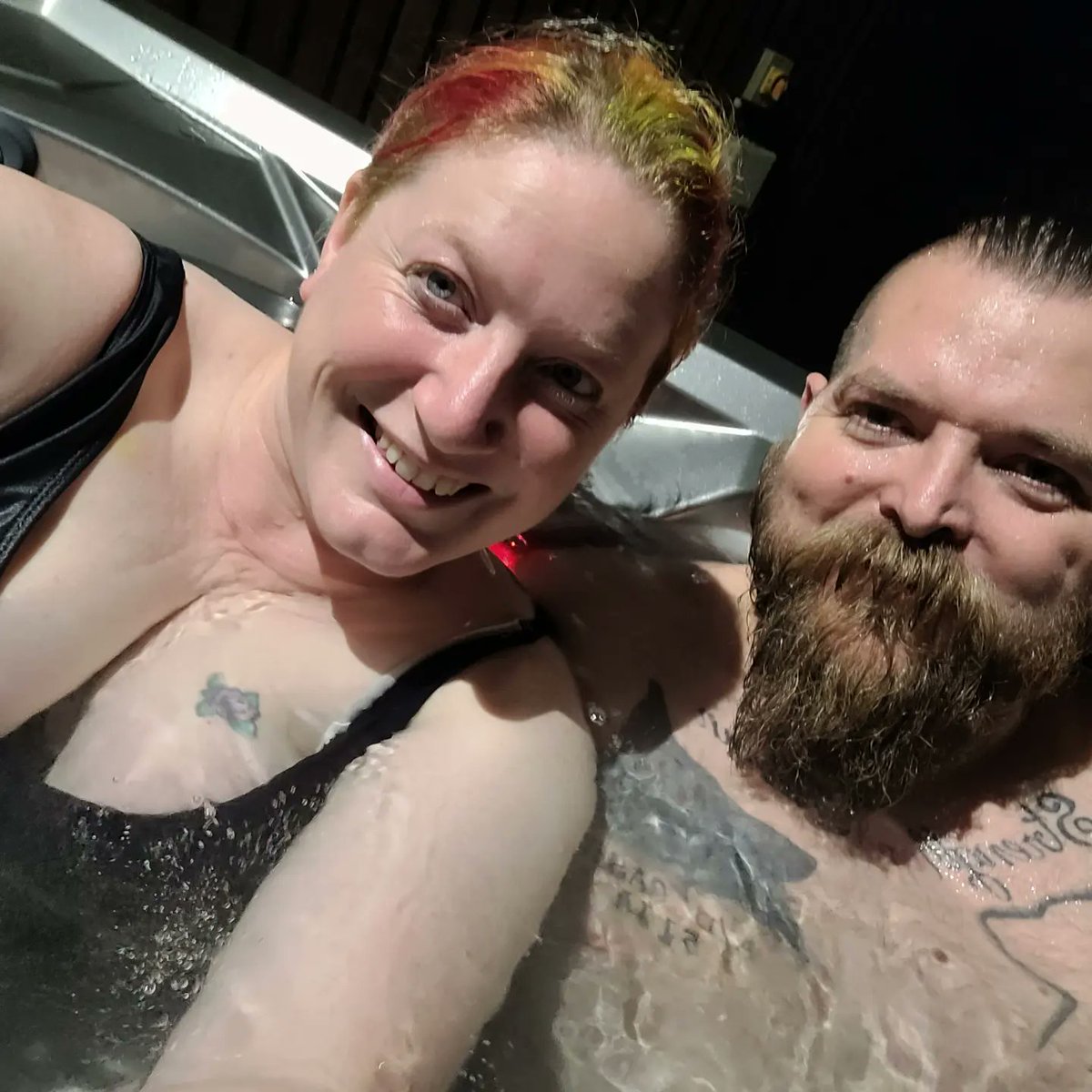 ChatHelping's tweet image. We're at RAF Wainfleet for the weekend.  10pm hot tub fun last night!