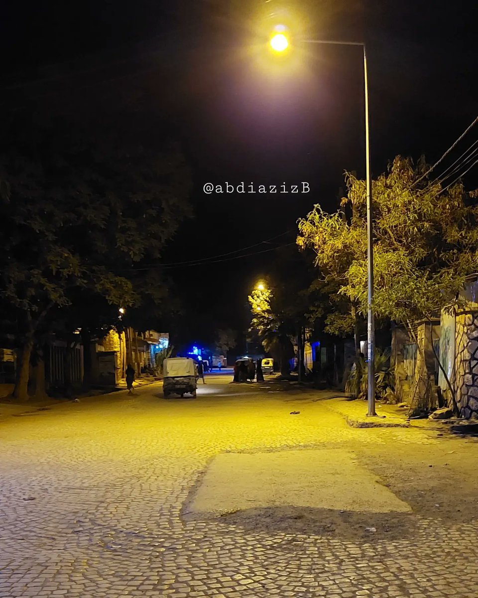 Abdiaziz_B_Aden tweet picture