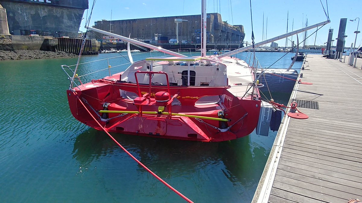 baiedemorlaix's tweet photo. Sam Davies : "Depuis 2008 et Dee Caffari, aucune femme n’a construit un bateau neuf en Imoca, aucun partenaire n’a donné les moyens à une femme d’avoir les mêmes armes que les hommes"
https://t.co/EEDQnTasZz
@samanthadavies @initiativecoeur @ImocaGS @routedurhum @VendeeGlobe https://t.co/pJsddAzcPl