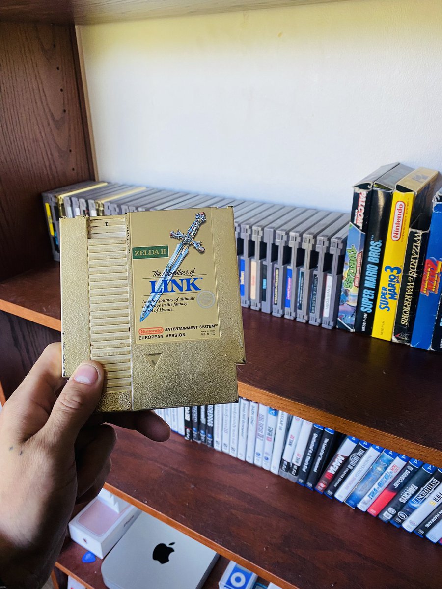 mattiretrogamer's tweet image. Tonight We stick to the classics ❤️🎮 what are You playing tonight? #Zelda #Nintendo #8bit #RETROGAMING #nes