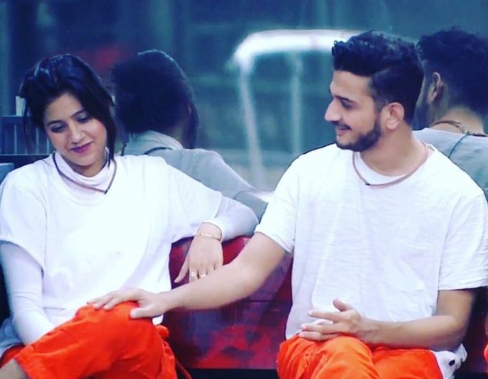 Bad__Boy143's tweet photo. Tumhara shumar hota hai un nayab logon me

Jin k hone se Jahan aur bhi hasin lagta hai ❤️

MUNJALI MUST IN BB 16 https://t.co/WkUMe7UsBx