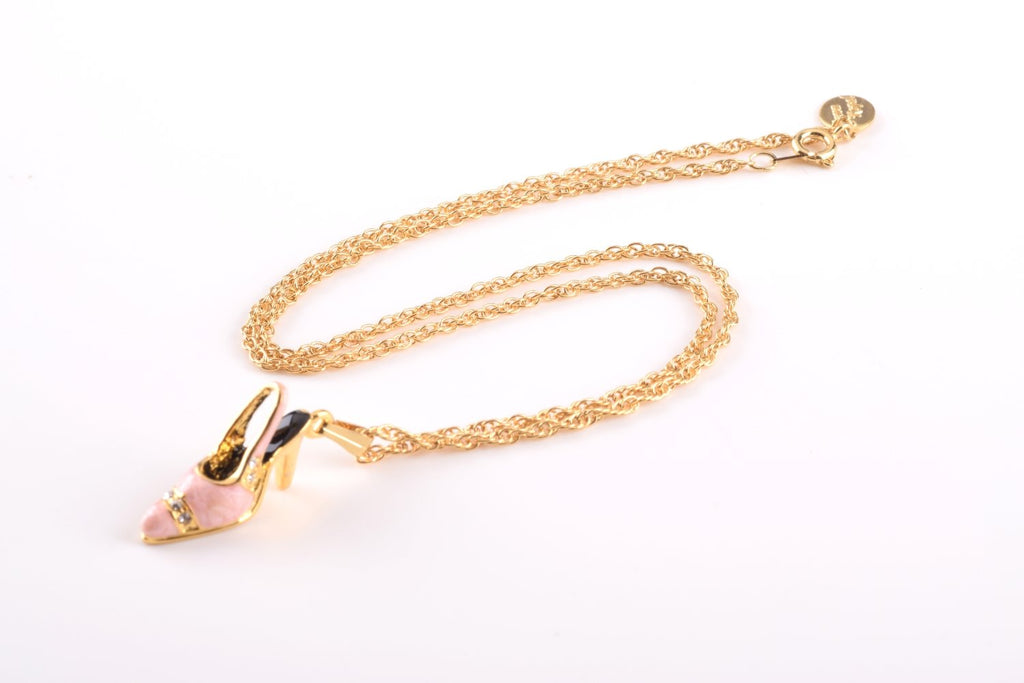 gripforgrabs's tweet photo. 😍 Pink Shoe Pendant Necklace 😍
 starting at $41.00
👉 Subscribe to receive SMS and Email Notifications 
👉Let's connect so you can get instant notifications ...... Follow Follow Follownotifications ...... Follow Follow Follow https://t.co/rN1pIlj92m