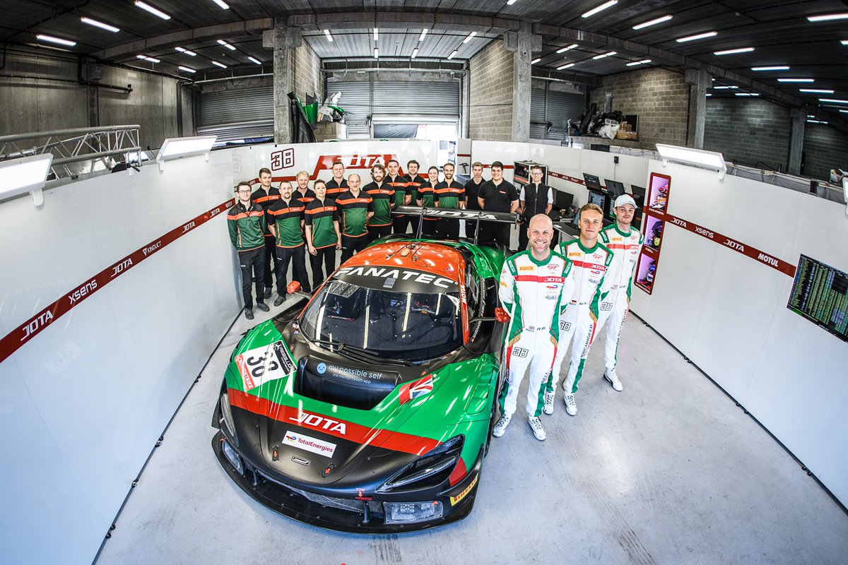 Aren't we a pretty bunch 😎

#JOTA #JOTASport #Spa24H #GTWorldChEu
