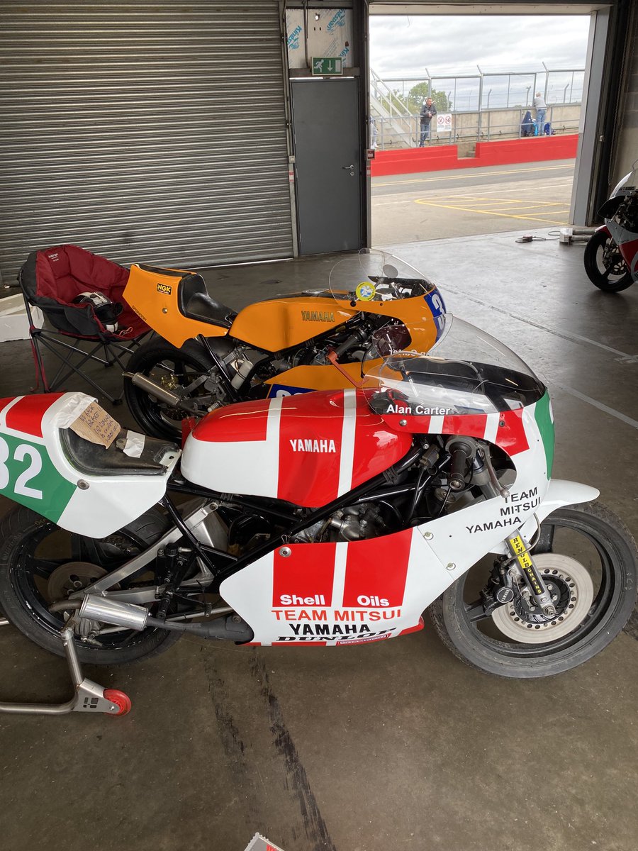 At Donington Park for CRMC’s top meeting of the year, sharing the pit garage with a very famous bike: Alan Carter’s French GP winning TZ250 which he is out on tomorrow. Mine overheated in practise and hopefully now fixed for race 1