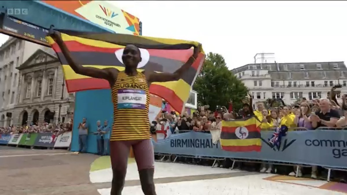 Victor Kiplagat becomes the first Ugandan to win a marathon gold in the Commonwealth Games after clocking 2:10:54. Tanzania's Alphonce Simbu finished second while Kenya's Michael Githae completed the podium. Congratulations Githae. #OriginSport #CommonWealthGames2022