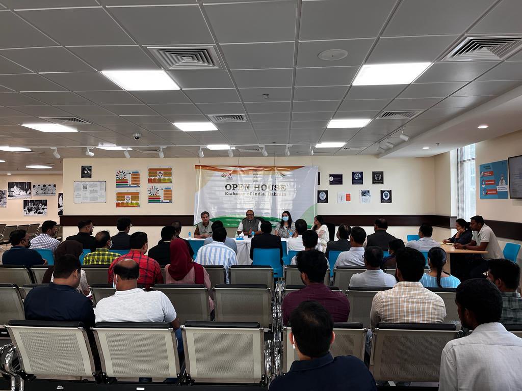 1/3 <a href="/IndiaInBahrain/">India in Bahrain</a> organized open house on 29 July, 2022, which was chaired by Ambassador. The Embassy’s consular team and panel of lawyers were also present. About 60 Indian nationals participated regarding their redressal of grievance. 

Press Release👇🏻
eoibahrain.gov.in/pdf/PR-%20Open…