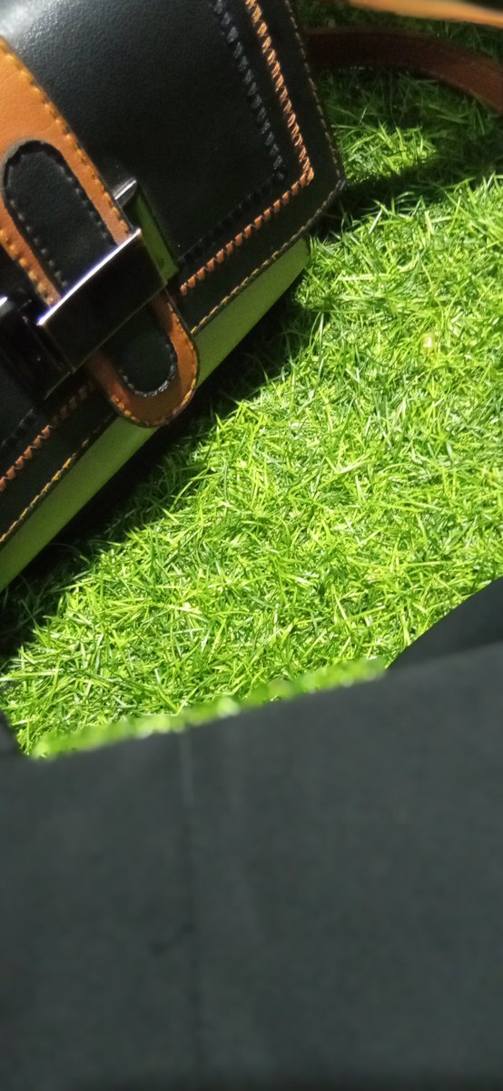 "يارب عامًا من الأفراحِ يُنسينا ما خلّف العامُ من أحزانِه فينا"🤍