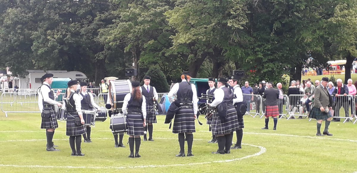 Royal High Pipe Band tweet media