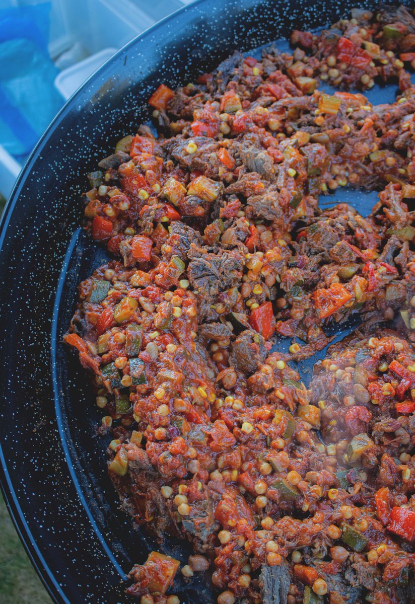 🥘 THE BIG PAN 🥘

Emma cooking the Pulled Beef Chilli for the Tacos served as evening food at a wedding!