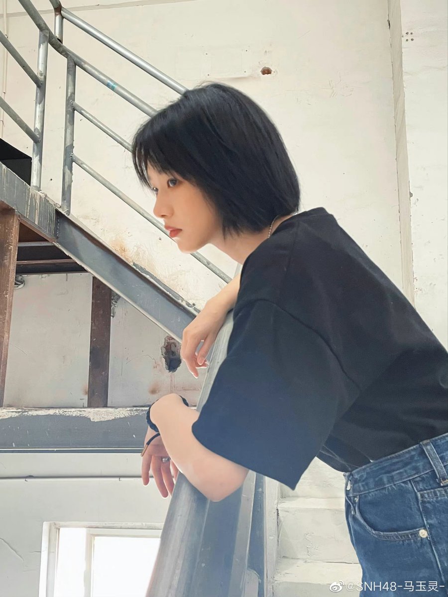 mayulingpics's tweet photo. 220729 || weibo update

(1/3)
#马玉灵 #마위링 #mayuling #snh48 https://t.co/vC7lzXAgcU
