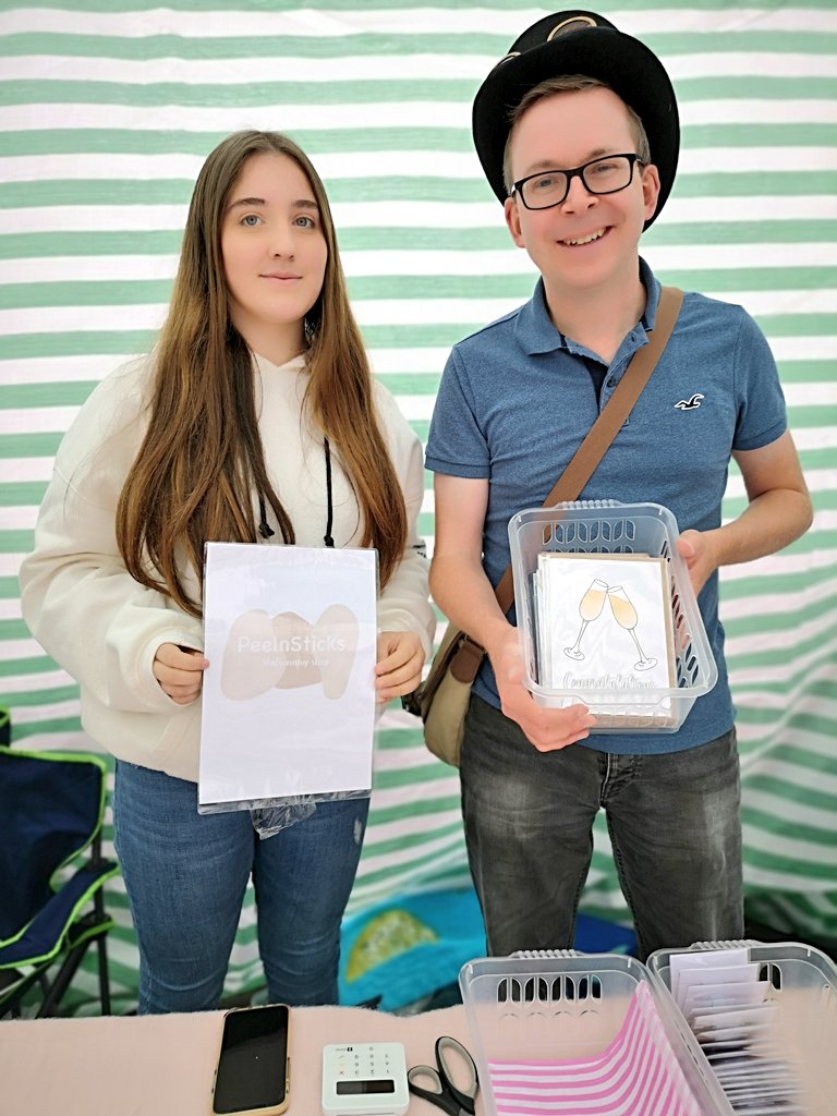 It's wonderful that two of the young people who took part in the @HighStreetsTF-prescribed @teenage_market a few weeks ago are back at the regular market in #Horncastle today!