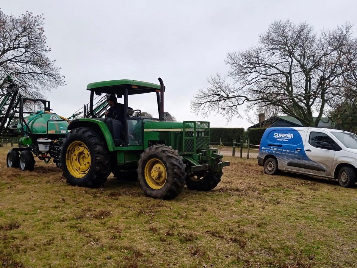 surenamaquinas's tweet photo. Entrega Pulverizadora PRABA 🇦🇷de 2000 ts en tandem - con bárral de 18 metros - totalmente hidráulico!!! 🔥🔥💪💪#Sureña #Sureña_maquinaria_agricola #praba #pulverizadores_praba https://t.co/EEhGEqWPm4