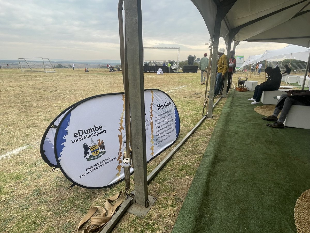SinesiphoMali's tweet image. Spending a day to watch some talent in one of SA’s talent hotspot province, KwaZulu Natal. It’s eDumbe Municipality Mayoral Cup in Paulpietersburg. 

#TechnicalScouting #RuralScouting #eDumbeMayorsCup