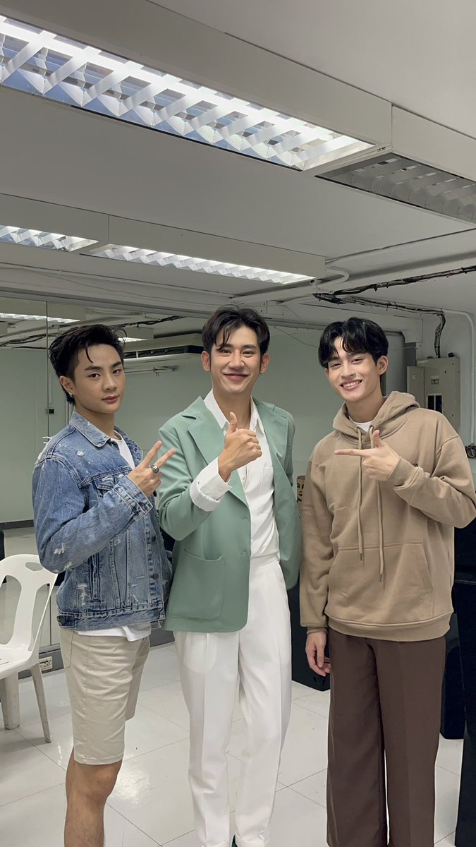 apooorche's tweet image. HYUHUUUUUUU TT