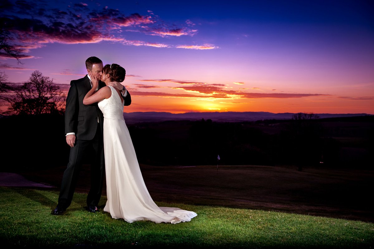 Gotta love a good #sunset #wedding #photo 
Taken at Murrays Hall House near #Perth #Scotland 
.
.
.
#weddingdress #bride #groom #sunsetphotography #photograph #weddingnight