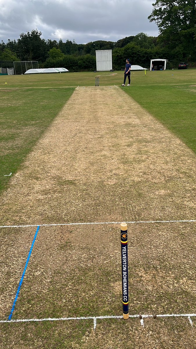News from the 1sts: Yelverton win the toss and bat. It’s a little overcast and humid, which looks like it will hang around all day. The threat of rain appears to have been pushed back until tonight.