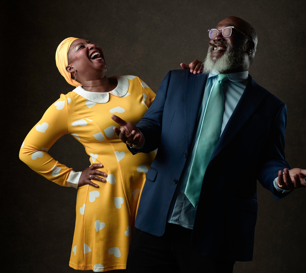 Chris_Spicks's tweet photo. Having fun during the shoot always gives the best results.
#bts #behindthescene #playfulportrait #gottahavefun #houstoncreative #houstonphotographer #houstoncommercialphotographer https://t.co/RR0CabgDEl