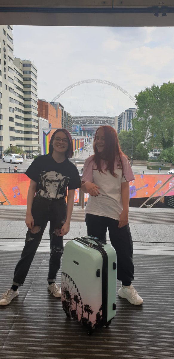 TracyCheltBC's tweet photo. Final stop on our #WEURO2022 tour @wembleystadium Had such a fantastic time the last month with my girls feels like the result tomorrow doesn't matter. 100% guarantee I will not feel the same when I'm at the match #supercompetitive ππβ½ @FreeLionesses @Lionesses https://t.co/aI3Ne47Gxy