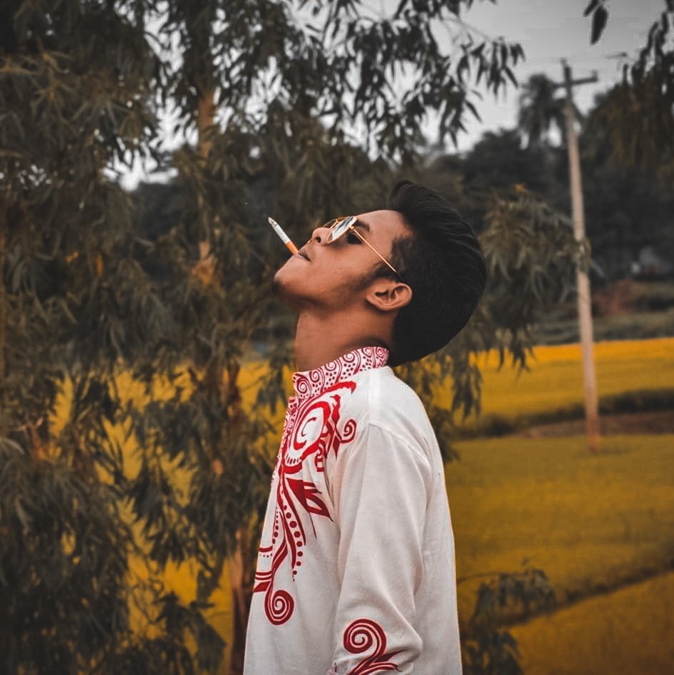 #NewProfilePic
#_আমি ঠকিনি,
কারণ আমি ভালবাসতে পেরেছিলাম,
কিন্তু ঠকেছে সে,
সে ভালবাসতে পারেনি।
