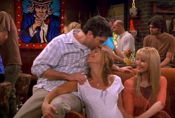 Happy Birthday Lisa Kudrow!  