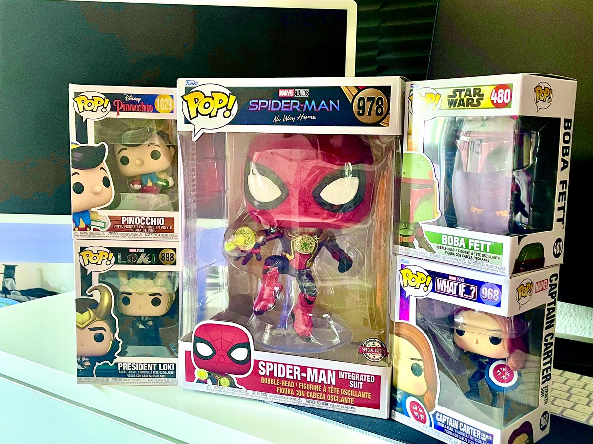 ELDBlaboratorio's tweet image. 🟩 A ver donde meto todo esto ahora🤪#funkop #Geek