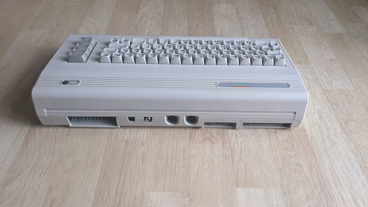 feltel's tweet photo. A thing of beauty. #C64G #Commodore https://t.co/5MISCdALCm