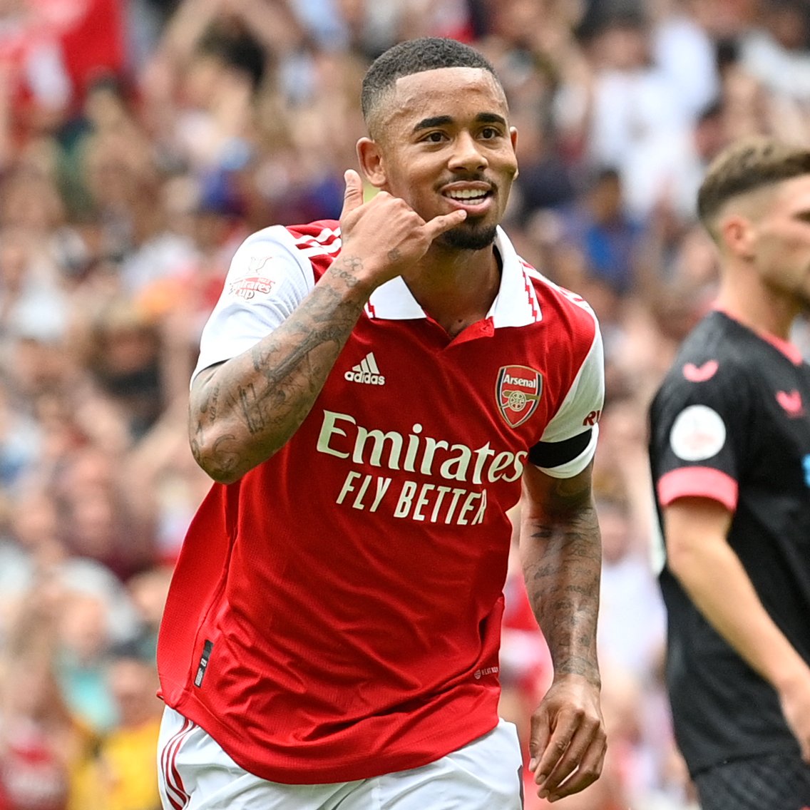 Arsenal's tweet photo. ⏰ 10' | Bukayo Saka
⏰ 13' | Gabriel Jesus 
⏰ 15' | Gabriel Jesus 
⏰ 19' | Bukayo Saka

Electric ⚡️ https://t.co/QcGNK9psJ1