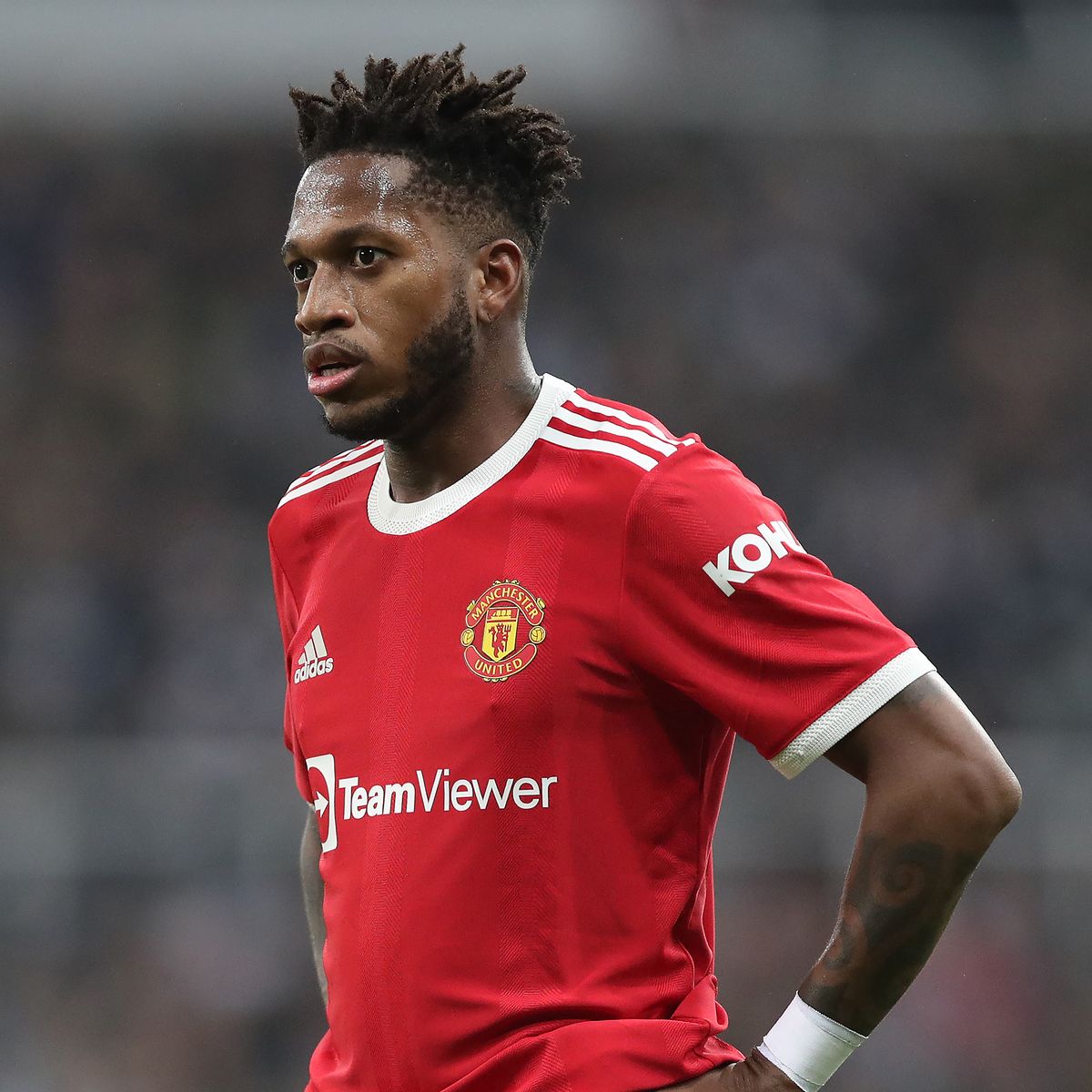 CarringtonView's tweet photo. It's actually so unfair to put Fred and Mctominay together as "Mcfred"

Fred is actually a decent-good player, who applies himself and does a good functional role.

Mctominay holds Fred back.

#MUFC https://t.co/jjrtnIuf7p