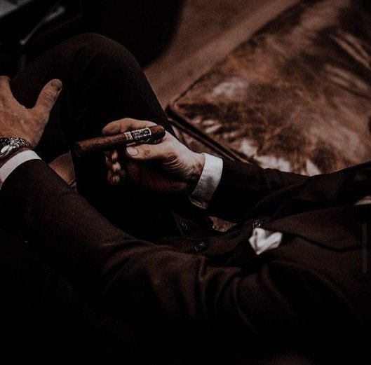 𝖱𝖮𝖠𝖱𝖨𝖭𝖦 𝖳𝖶𝖤𝖭𝖳𝖨𝖤𝖲 tweet media