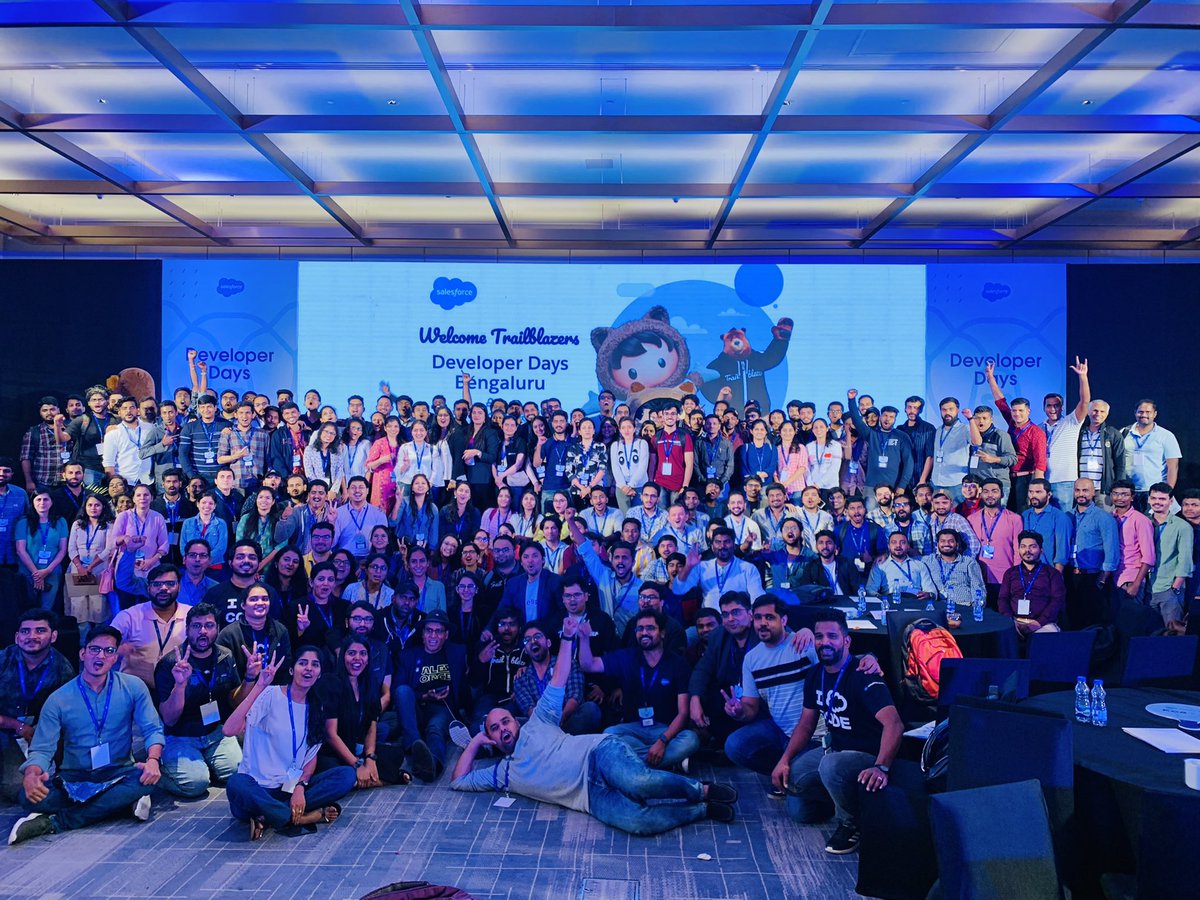 SfdcKiran's tweet image. Bengaluru city painted blue by the largest @SalesforceDevs group in the world @sfdgblr with more than 300+ trailblazers for #SalesforceDevDays @Benioff @swbjoyce @kavindrapatel @SanketAtal