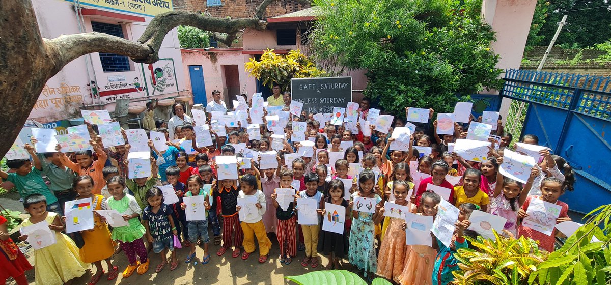 theshivholic's tweet photo. Started #Bagless_Safe_Saturday with tons of activities in my school P.S Arap, Patna where children are allowed to wear their home clothes and come with #NoBags. At dispersal, children came with joy and said "Sir, next Saturday we will again come #Bagless. @sanjayjavin @ravidinkar https://t.co/odHOFWiua7