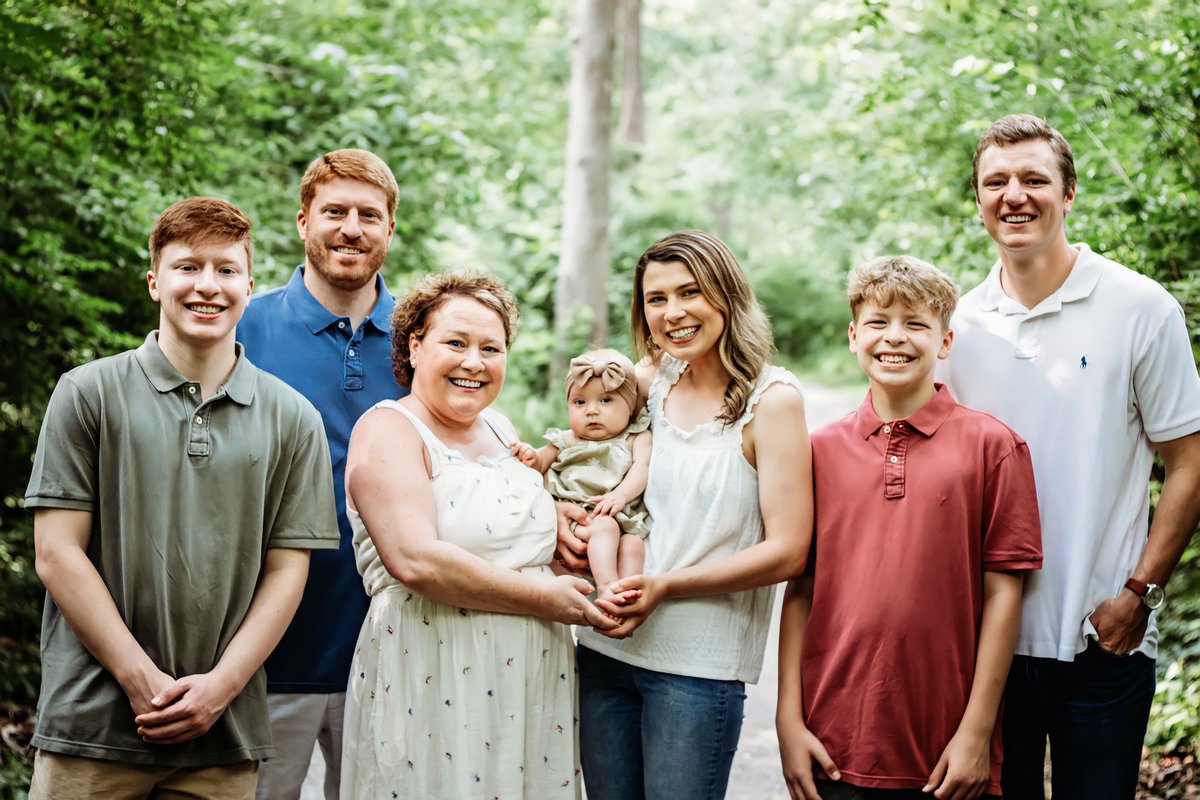 _lcsutton's tweet image. Happy 18th Anniversary! I love you so very much! You are my  BEST friend, my rock and you take the best care of me and our beautiful family!! Here’s to our next chapter - Grammy and Papa! 😘❤️