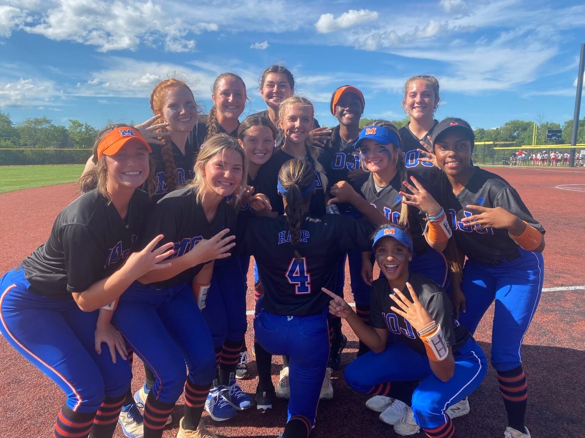 ExtraInningSB's tweet photo. The Alliance Fastpitch Championship Series is down to six teams at the 18U and 16U divisions... here's a recap from Friday's action.
https://t.co/9HkDoVjspn https://t.co/QV5gAicJ2x