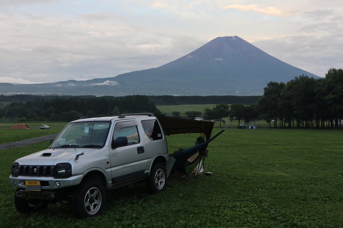 hakobiya_j's tweet photo. 2022/7/15車宙泊
ふもとっぱらにて https://t.co/PBXkfaC6n3