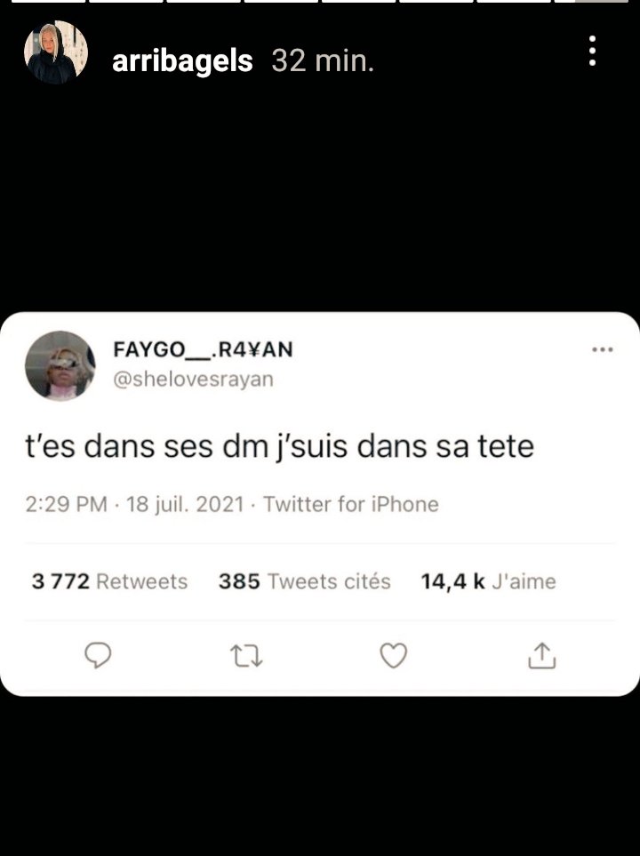 ElSauce18's tweet photo. Quand cette folle va s'arrêter de stalker ce petit couple tranquil qui aspire à la paix et la bienveillance ?#melaniedacruz #lisamartial https://t.co/pUIwXjvkVa