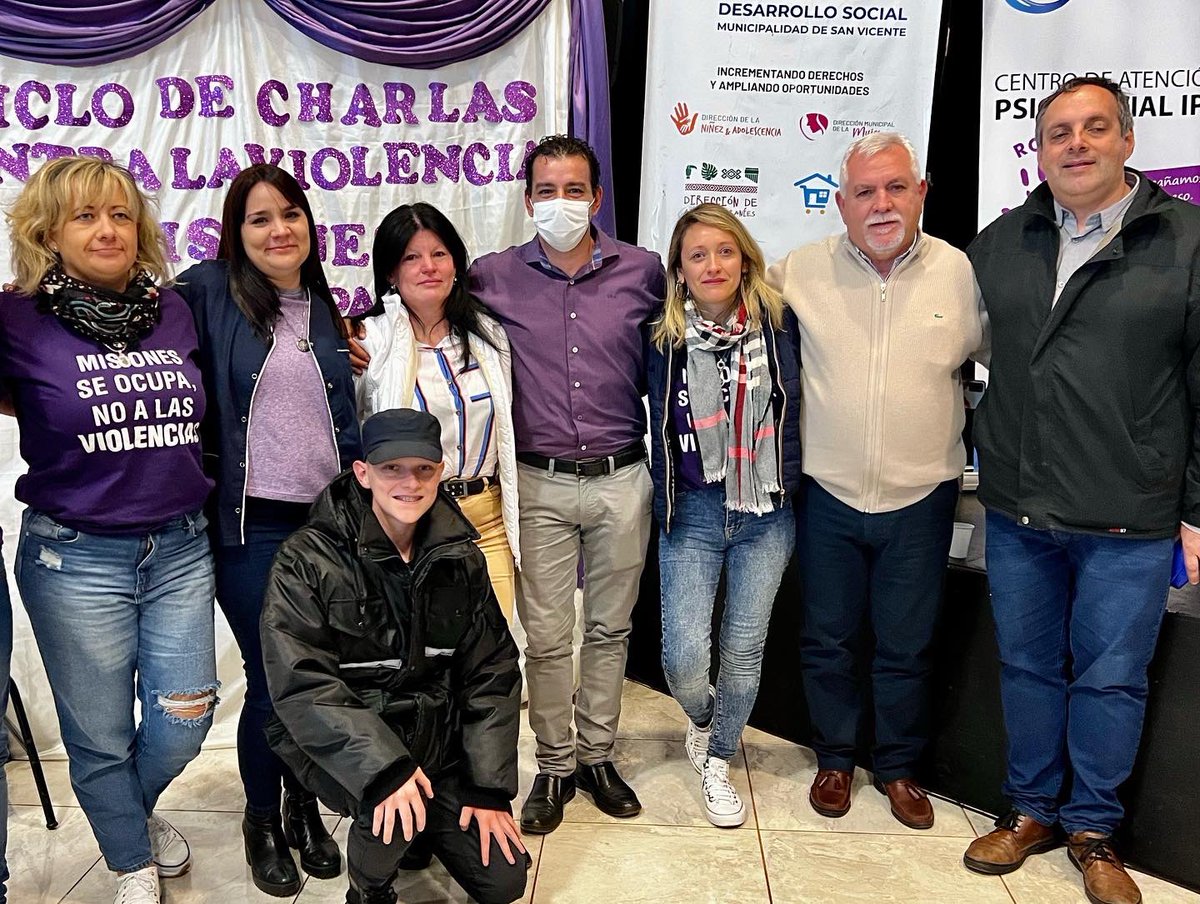 AhuadCarlos's tweet photo. Misiones se ocupa No a la violencia.
Capacitación docentes,alumnos,fuerzas de seguridad, entidades públicas y privadas.IPS @MisionesIps @FRdelaConcordia @mgmisiones @Arce_Carlos_ https://t.co/LrGKgsruZO