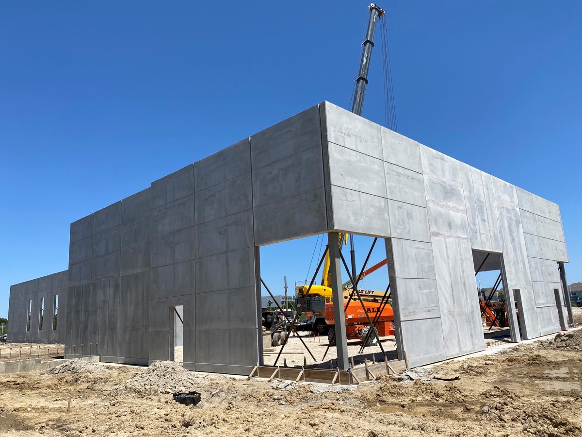 We're busy with precast going up all over Illinois.  Building the future with the Dukane team!

#dukandelivers #projects #engineering #precastconstruction