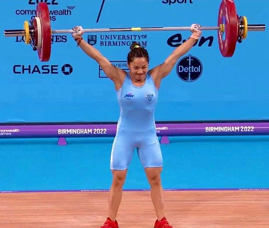 ક્રિકેટ સિવાયની બીજી રમતોનો પણ એક રોમાંચ હોય છે.આવી રમતોને રમવા કે નિહાળવાથી જ તેનો ખ્યાલ આવે.આવી રમતોનો આનંદ લેવો હોય તો હાલે ચાલી રહ્યો કોમનવેલ્થ ગેમ્સના મહા-ખેલને નિહાળવાનો જ રહ્યો. આજે ભારતની વિરાંગના મીરાબાઈ ચાનુએ વેઇટલિફ્ટિંગમાં દેશને સુવર્ણચંદ્રક અપાવી ગૌરાન્વિત કરેલ છે.