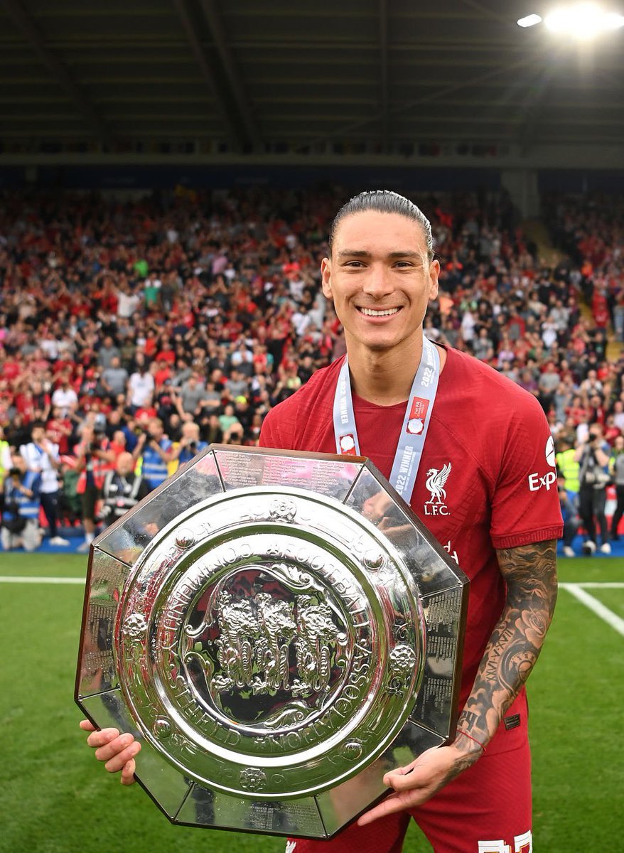 SamueILFC's tweet photo. First of many trophies. 🇺🇾 https://t.co/YgigBiOMn5